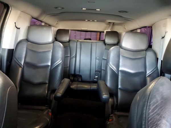 2018 CADILLAC ESCALADE