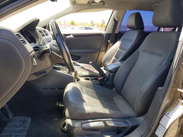 2017 VOLKSWAGEN JETTA SE