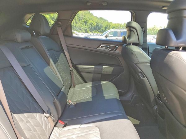 2025 KIA SPORTAGE