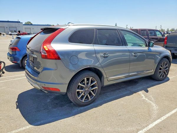 2017 VOLVO XC60 Dynamic