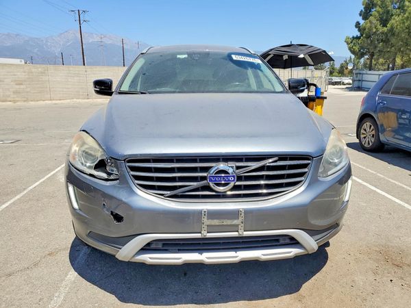 2017 VOLVO XC60 Dynamic