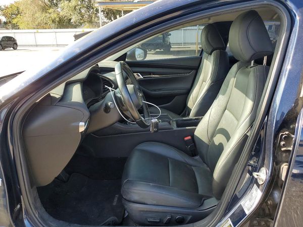 2019 MAZDA 3