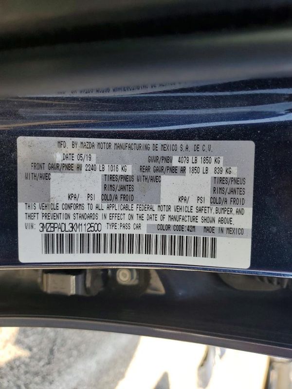 2019 MAZDA 3