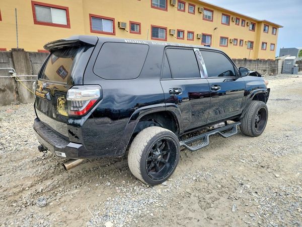 2019 TOYOTA 4RUNNER
