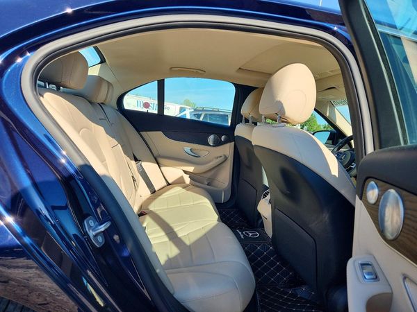 2019 MERCEDES-BENZ C C300-4M