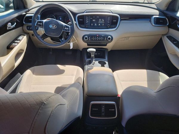 2019 KIA SORENTO L, LX, S