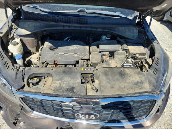 2019 KIA SORENTO L, LX, S
