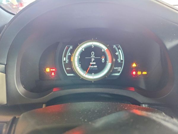 2016 LEXUS IS 200t