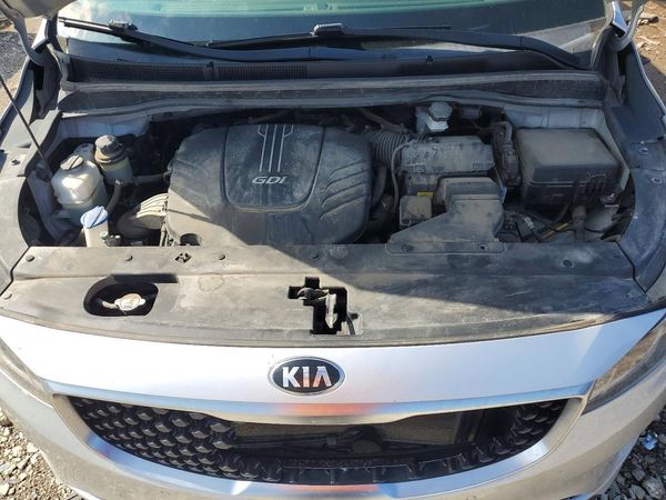 2018 KIA SEDONA LX