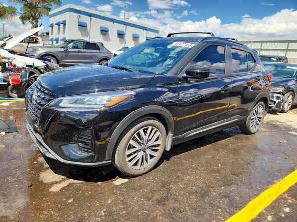 2024 NISSAN KICKS SR