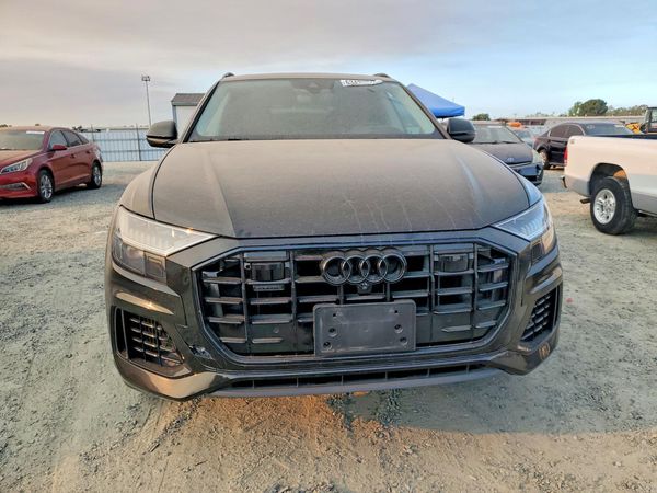 2019 AUDI Q8 quattro Prestige