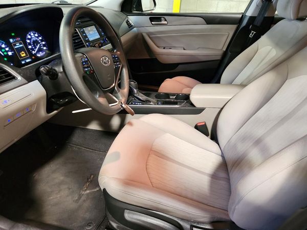 2016 HYUNDAI SONATA GL (Middle-Low) — DENT