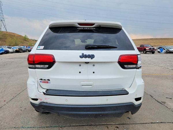 2018 JEEP GRAND CHEROKEE Laredo