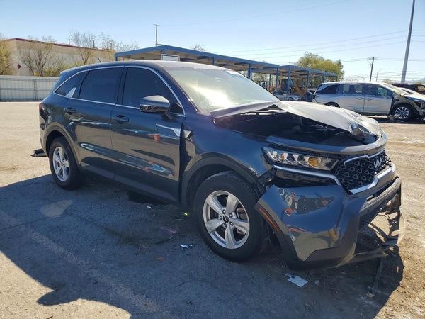 2023 KIA SORENTO LX