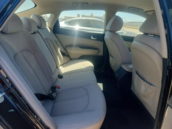 2017 KIA OPTIMA