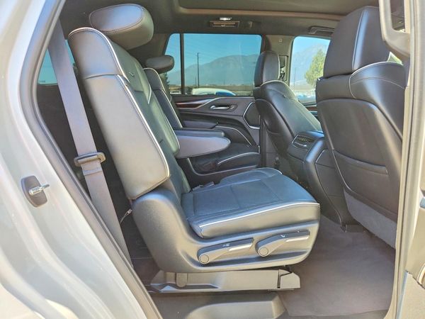 2022 CADILLAC ESCALADE Premium Luxury