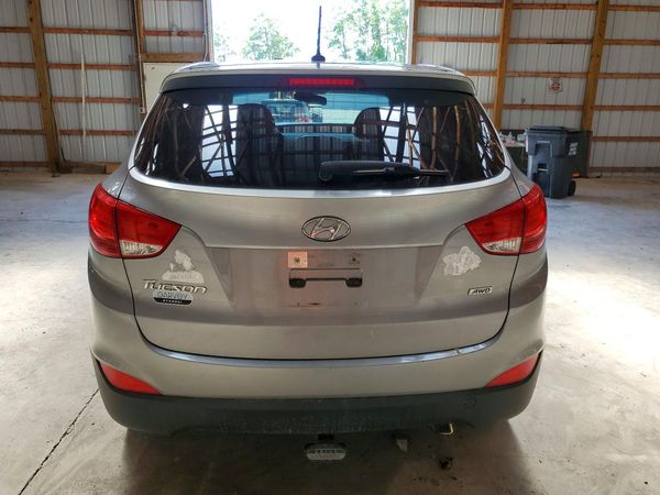 2015 HYUNDAI TUCSON GL (Middle-Low)