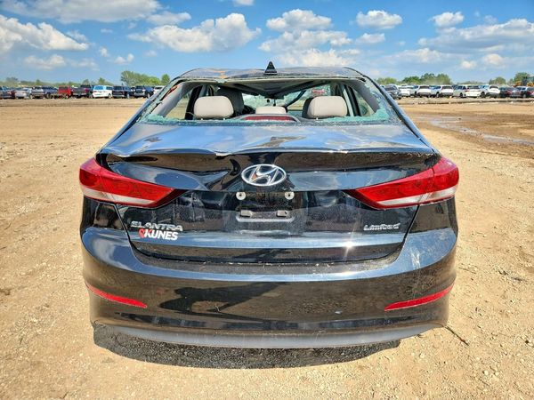 2017 HYUNDAI ELANTRA