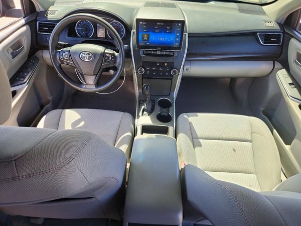 2016 TOYOTA CAMRY