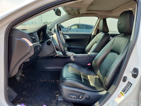 2012 LEXUS CT 200h