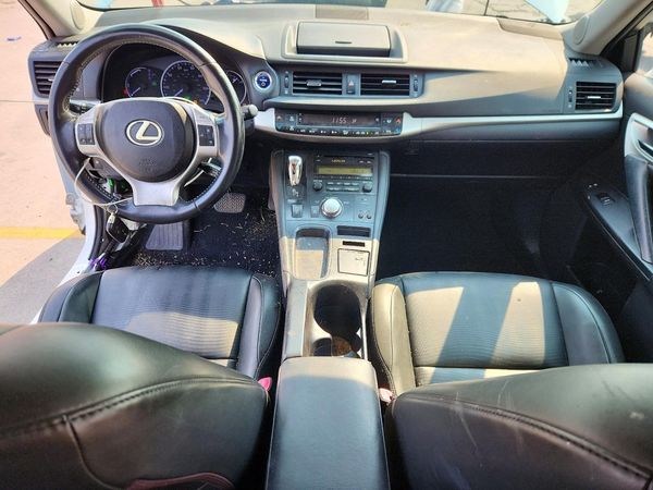 2012 LEXUS CT 200h