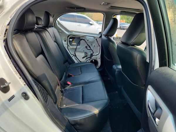 2012 LEXUS CT 200h