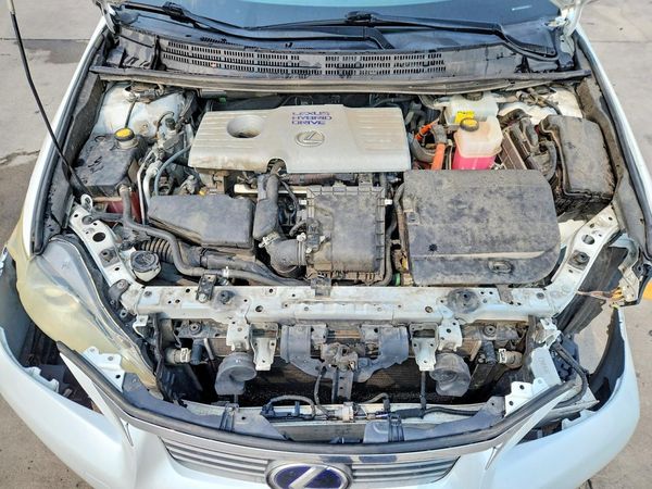 2012 LEXUS CT 200h
