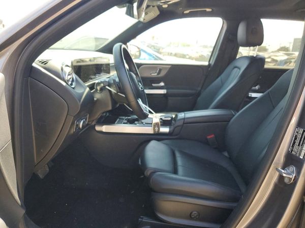 2021 MERCEDES-BENZ GLB GLB250