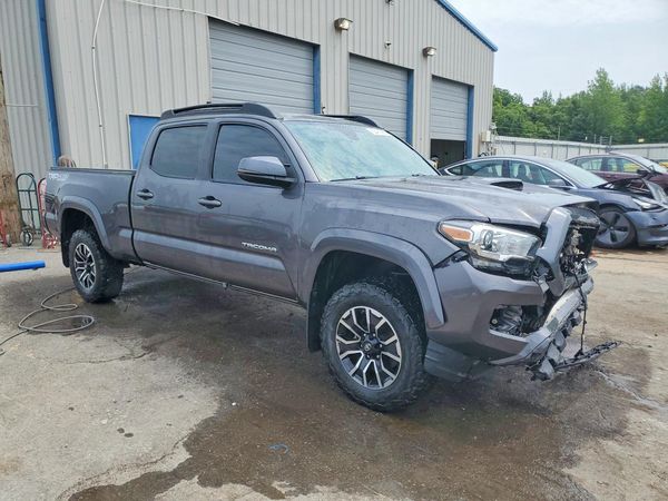 2021 TOYOTA TACOMA SR5