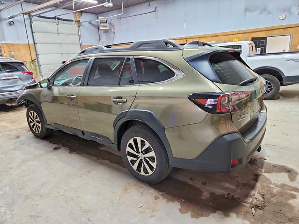 2025 SUBARU OUTBACK Premium