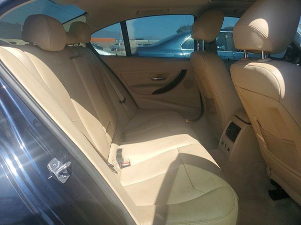 2015 BMW 328