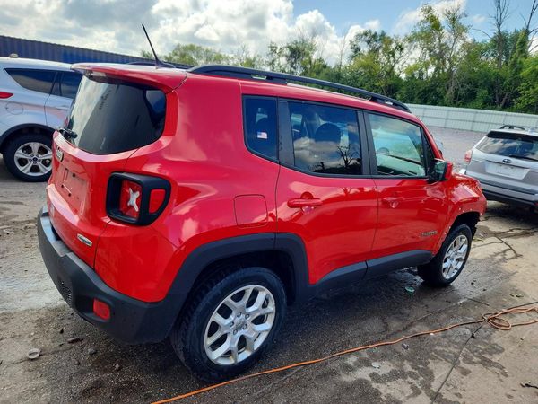2017 JEEP RENEGADE LATITUDE 4X4