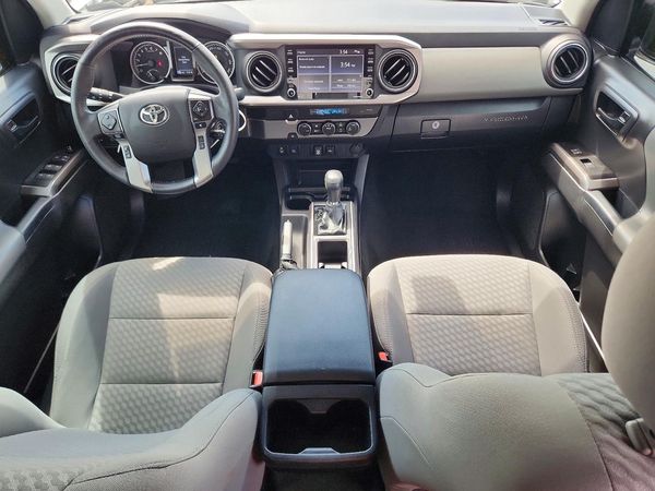 2022 TOYOTA TACOMA SR5