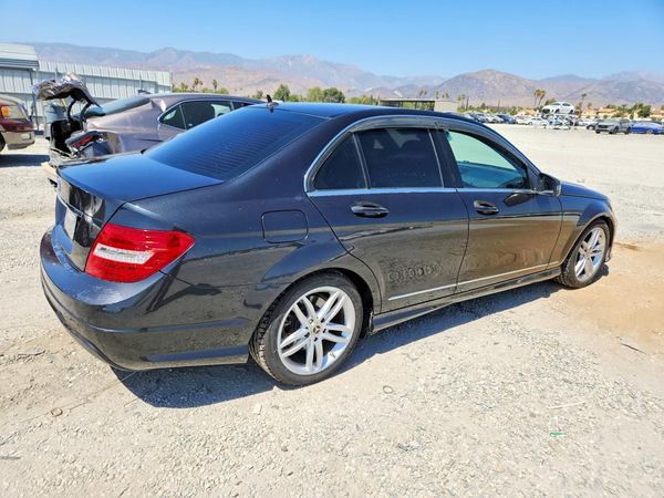 2013 MERCEDES-BENZ C C250
