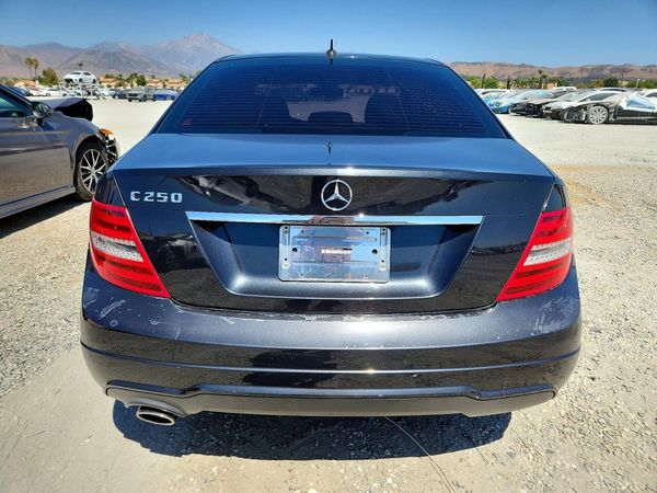 2013 MERCEDES-BENZ C C250