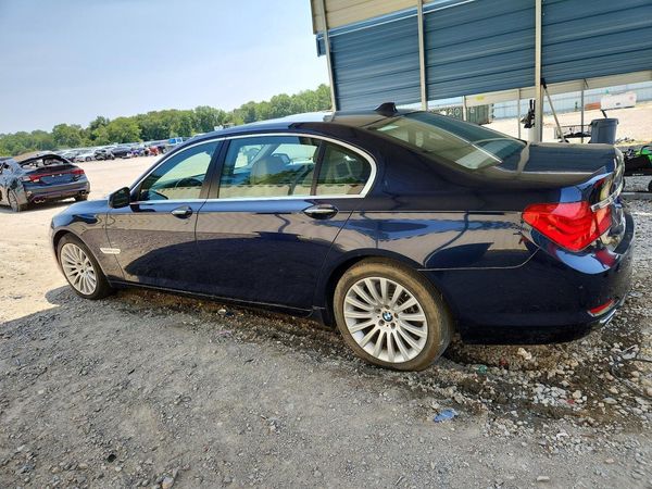 2012 BMW 750 750Lxi/Alpina B7 xDrive