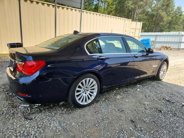 2012 BMW 750 750Lxi/Alpina B7 xDrive