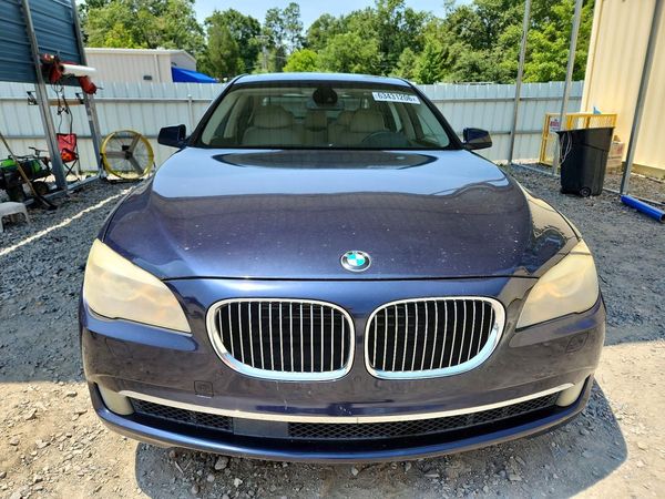 2012 BMW 750 750Lxi/Alpina B7 xDrive