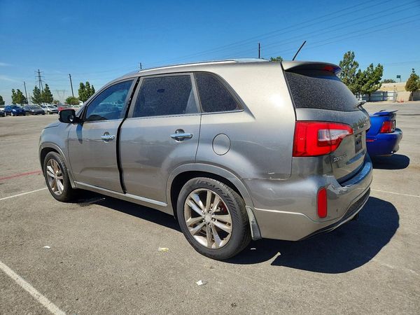 2015 KIA SORENTO