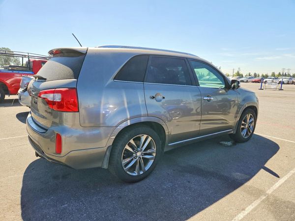 2015 KIA SORENTO