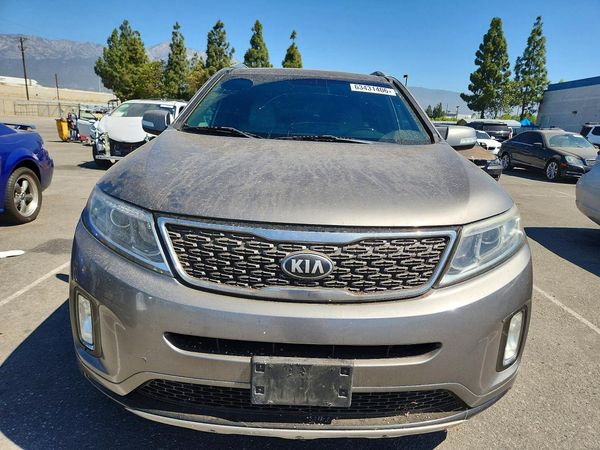 2015 KIA SORENTO