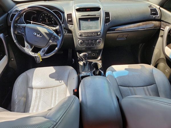2015 KIA SORENTO