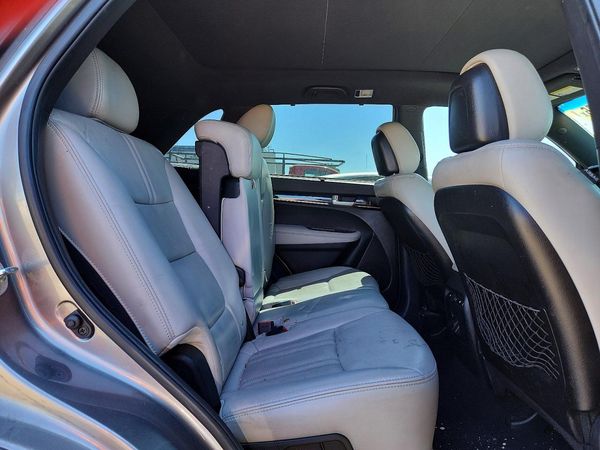 2015 KIA SORENTO