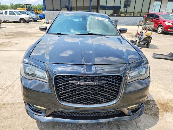 2017 CHRYSLER 300 300S