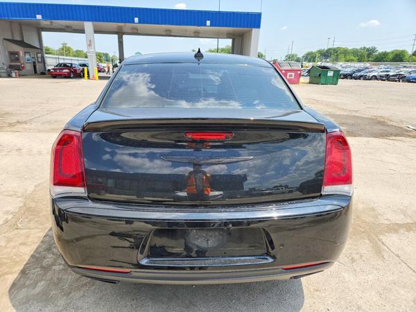 2017 CHRYSLER 300 300S