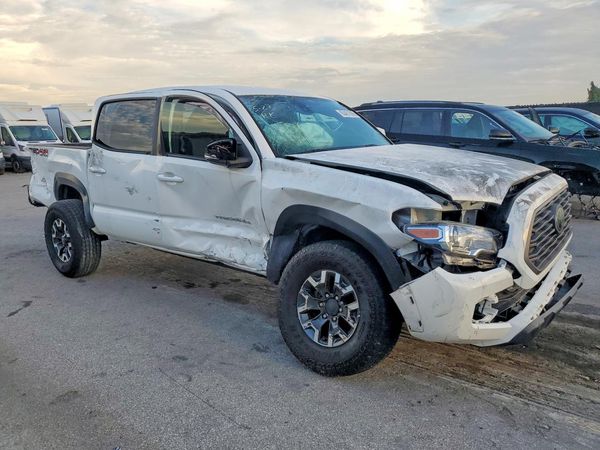 2021 TOYOTA TACOMA SR5