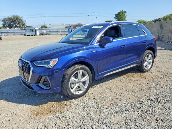 2022 AUDI Q3