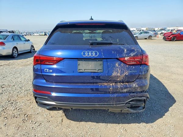 2022 AUDI Q3