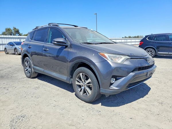 2018 TOYOTA RAV4 Adventure/XLE
