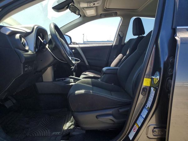 2018 TOYOTA RAV4 Adventure/XLE